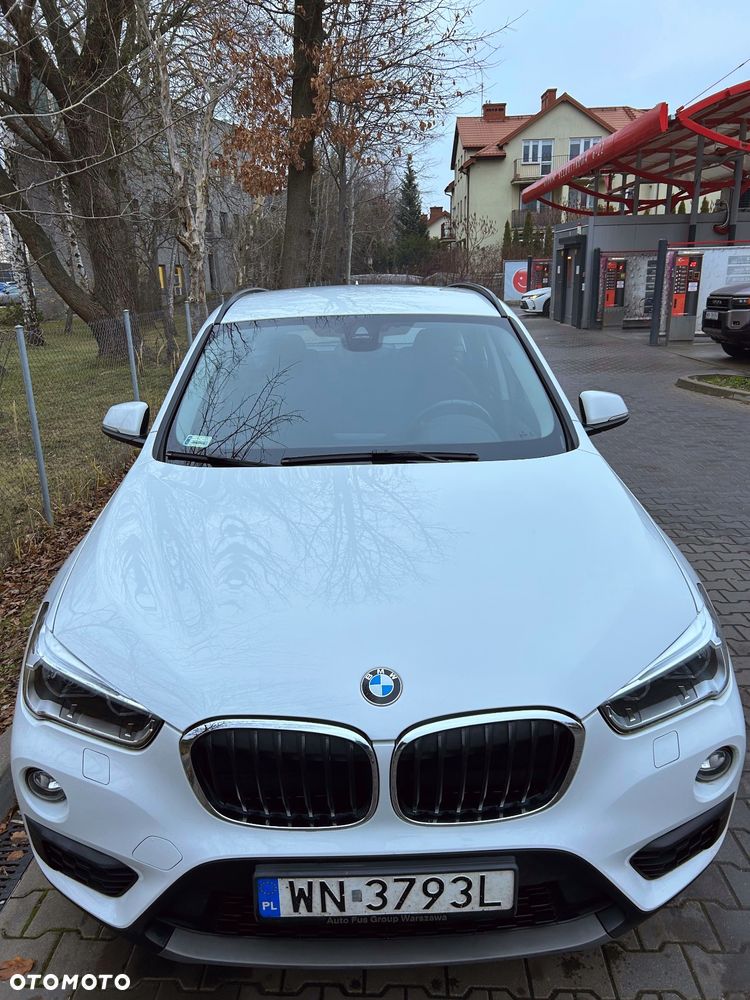 BMW X1 sDrive18i GPF Advantage - 4