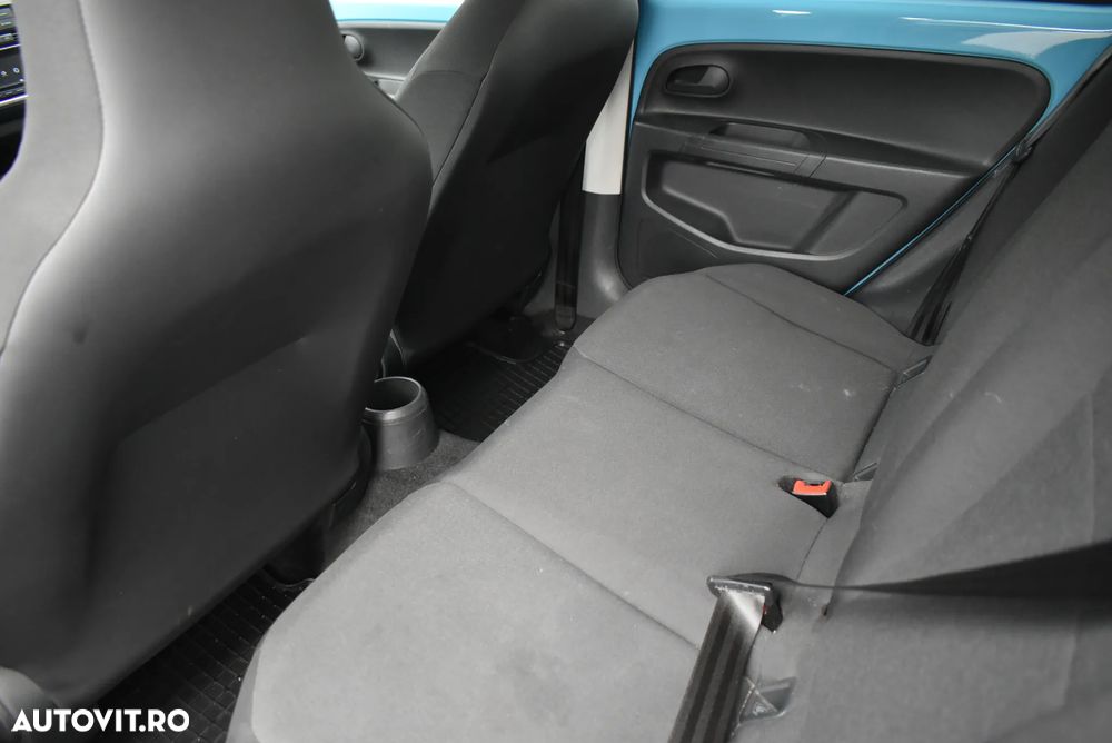 Volkswagen up! - 17