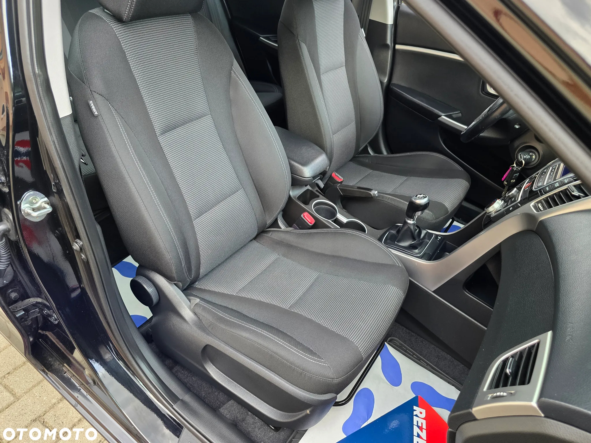Hyundai i30 1.6 Premium - 29