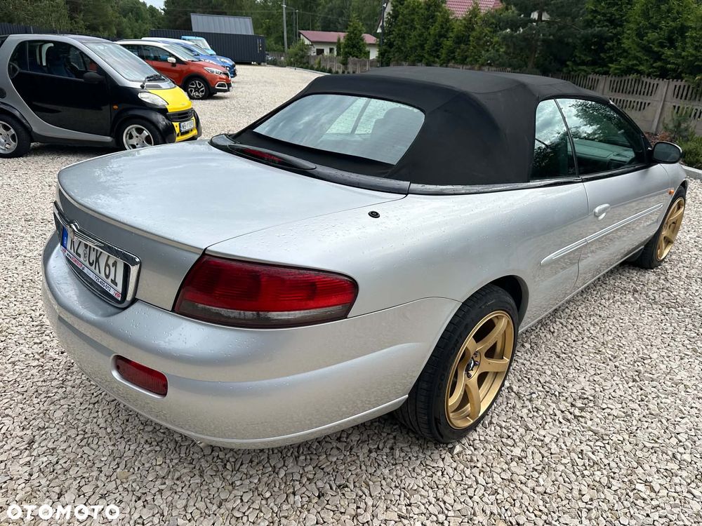 Chrysler Sebring 2.0 LE - 4