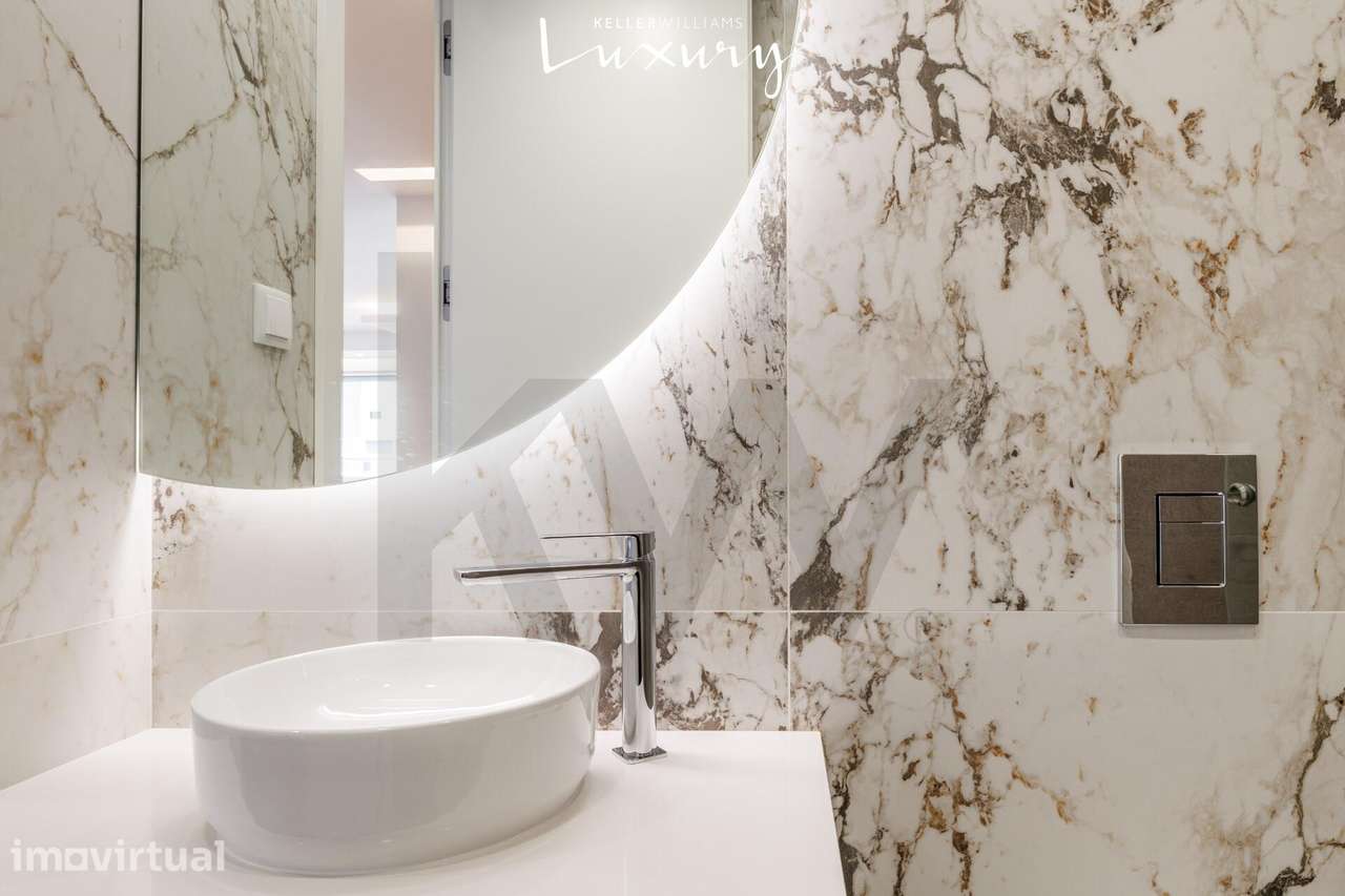 Penthouse T4 de Luxo no Centro | Escritório Privativo | 15 Minutos de - Grande imagem: 5/38