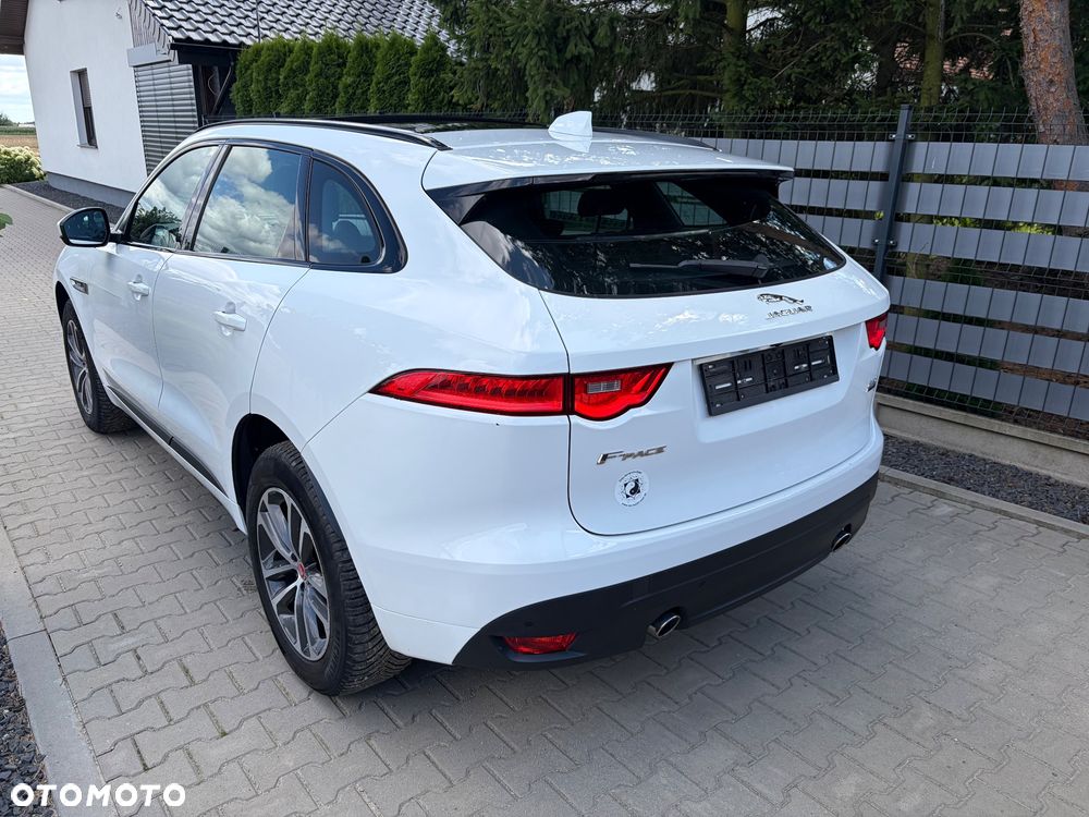 Jaguar F-Pace 2.0 i4D AWD R-Sport - 4