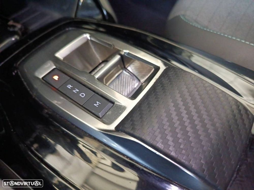 Peugeot 2008 1.5 BlueHDi Allure Pack EAT8 - 21