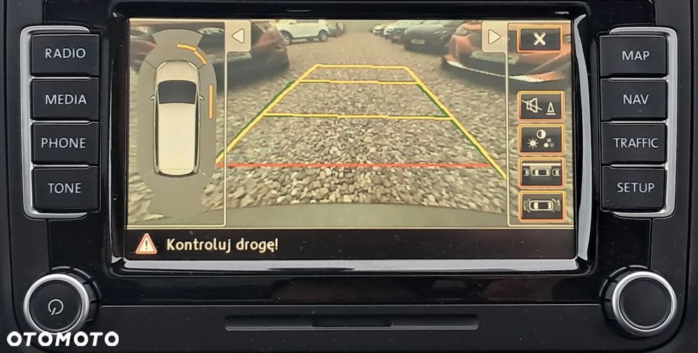 Volkswagen Sharan 2.0 TDI DSG Highline - 18