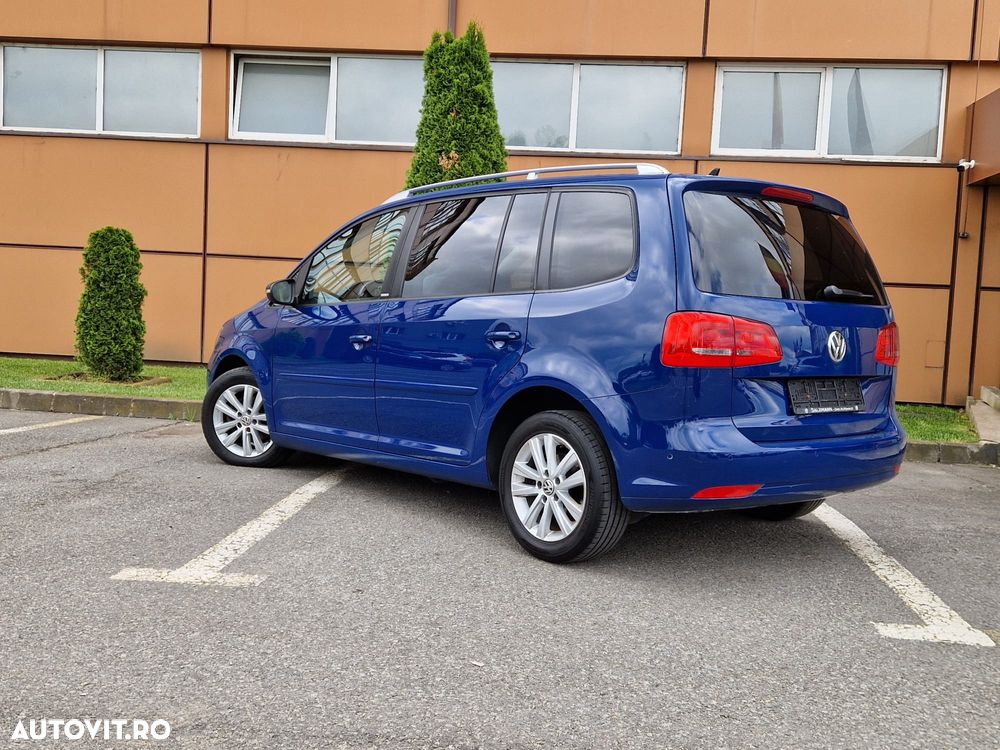 Volkswagen Touran 1.6 TDI DPF BlueMotion Technology STYLE - 3