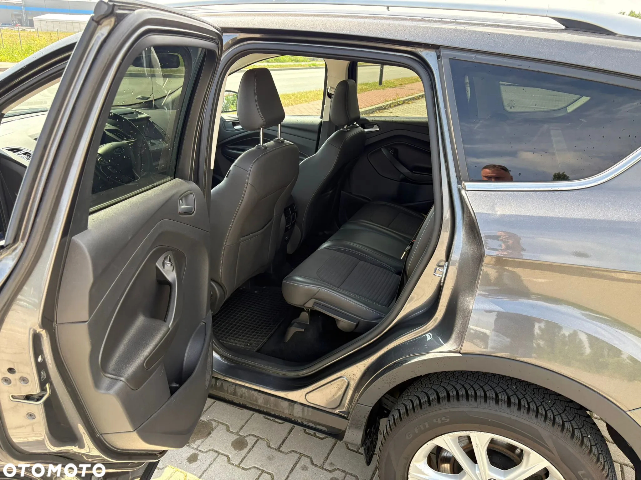 Ford Kuga 2.0 TDCi AWD Edition - 13