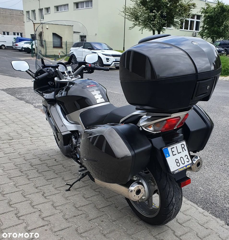 Yamaha FJR - 9