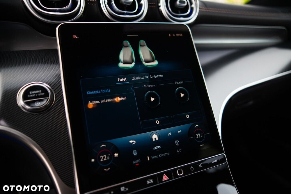 Mercedes-Benz GLC - 12