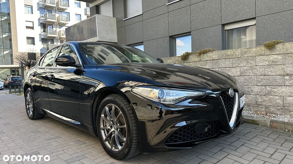 Alfa Romeo Giulia 2.0 Turbo 16V AT8-Q4 Veloce Ti - 1