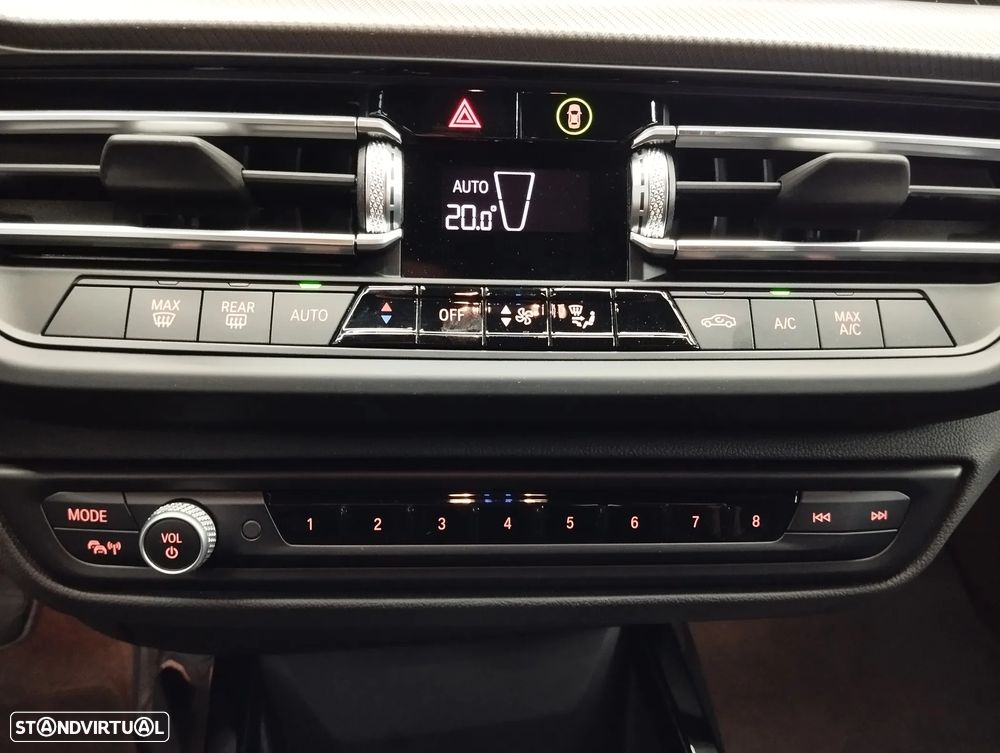 BMW 216 Gran Coupé d Pack Desportivo M - 32