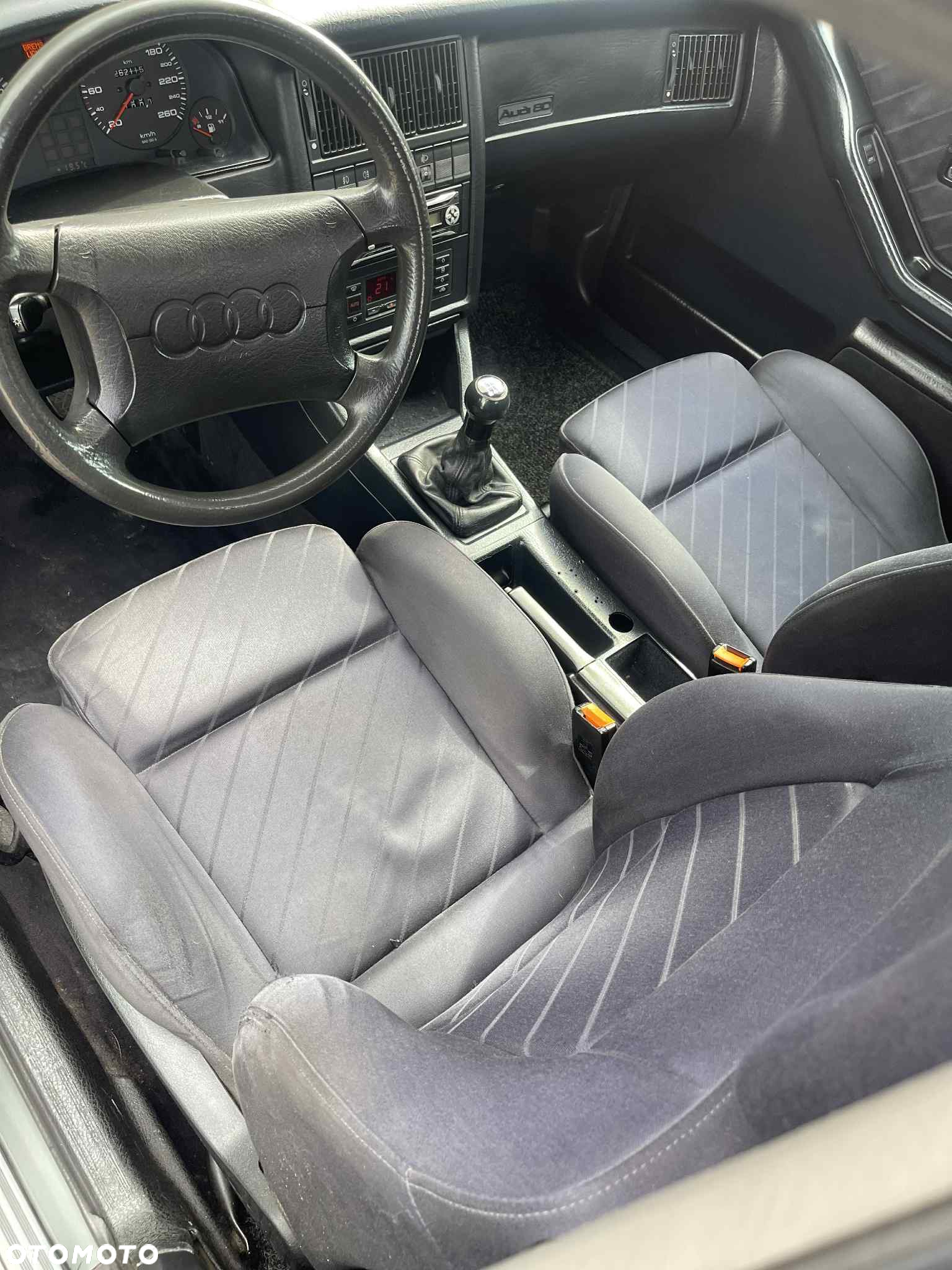 Audi 80 2.6 E - 8