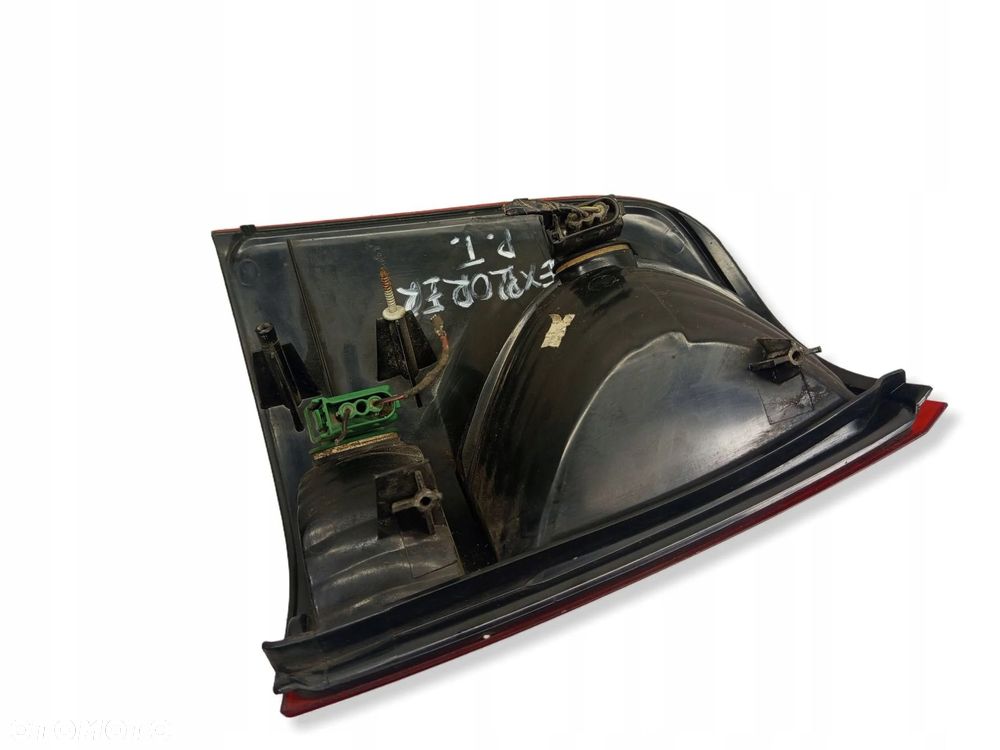 Lampa Tylna Prawy Tył Ford Explorer III 3 02-06 1L2X13B504B - 11