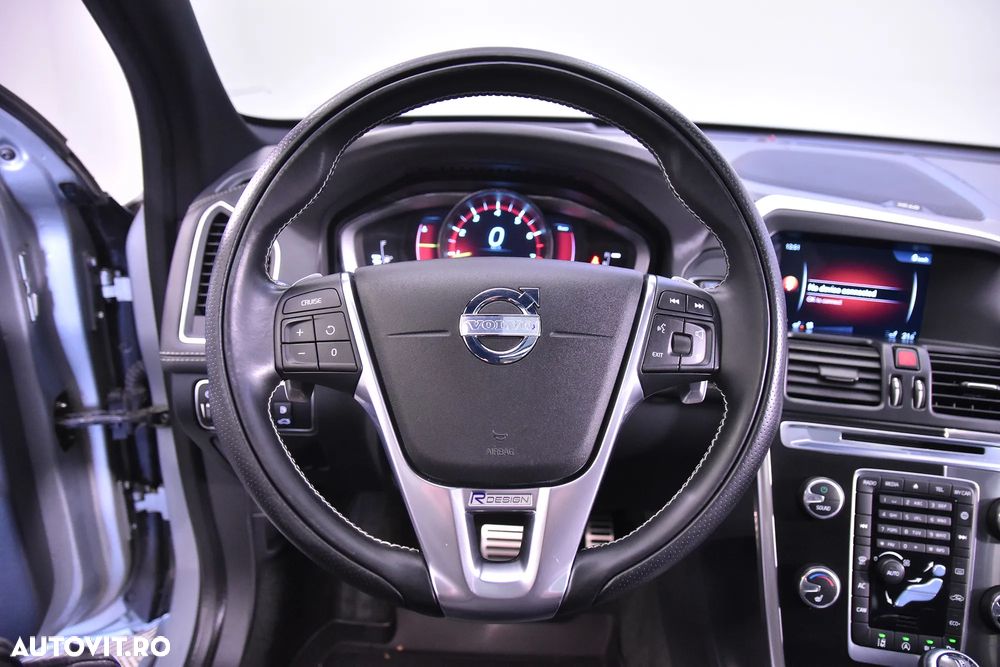 Volvo XC 60 T5 VEA Start-Stop R-Design - 15