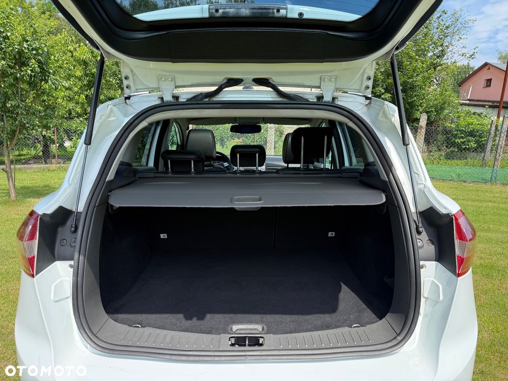 Ford Kuga 2.0 TDCi 4x4 Titanium - 15