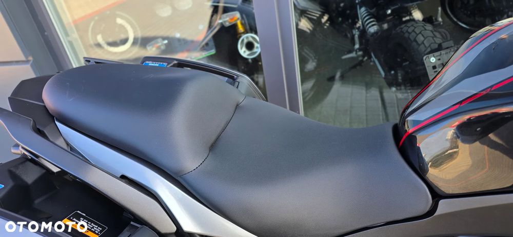 Kawasaki Versys 650 - 14