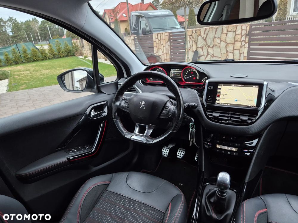 Peugeot 2008 BlueHDi FAP 120 STOP & START GT-Line Edition - 17