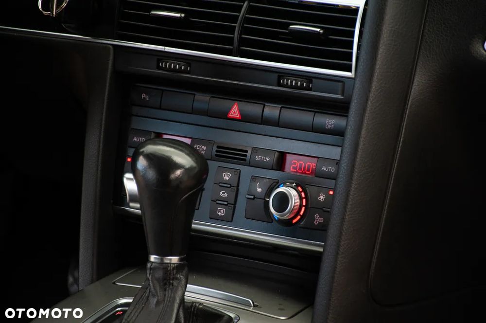 Audi A6 Avant 3.0 TDI Quattro Tiptronic - 23