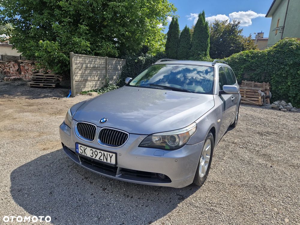 BMW Seria 5 525d - 1