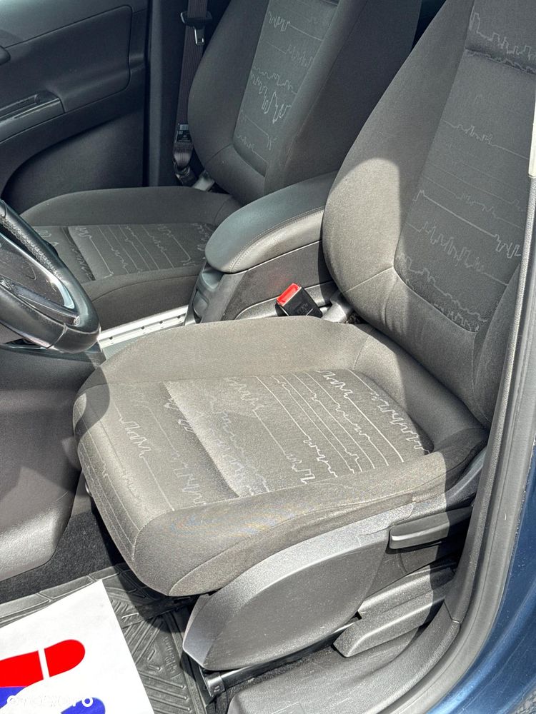 Opel Meriva - 18