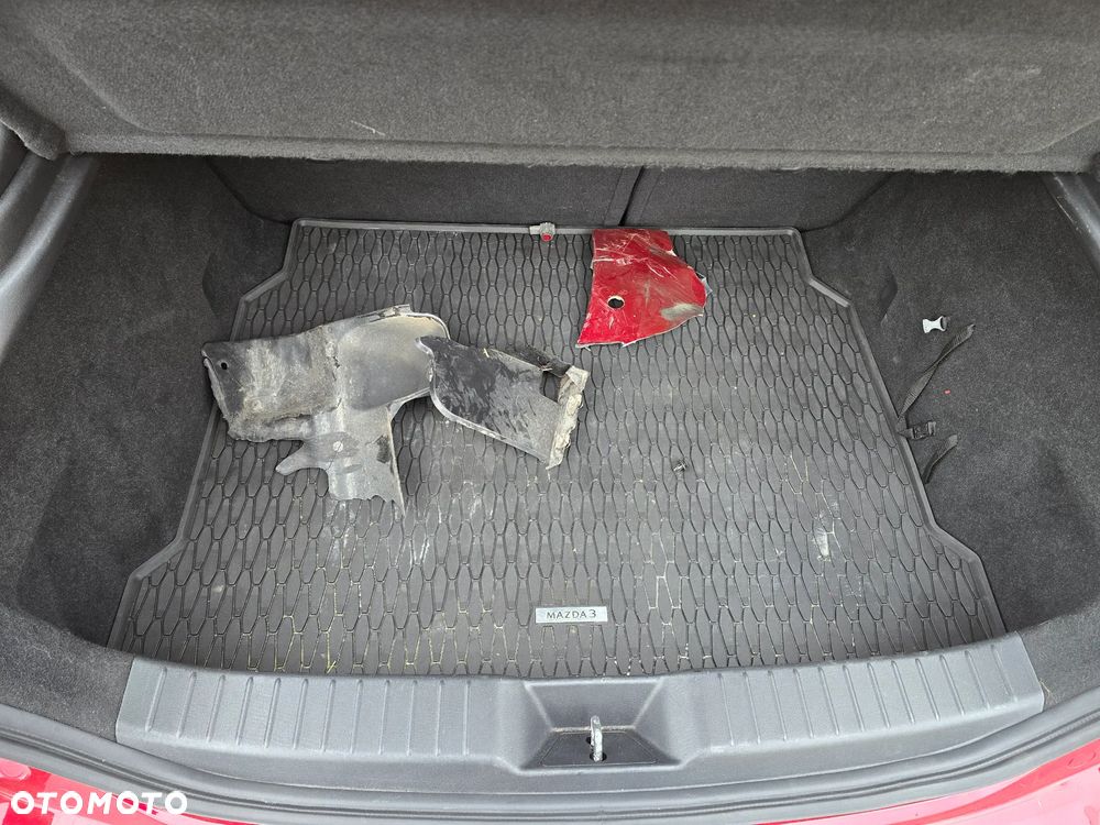 Mazda 3 - 13