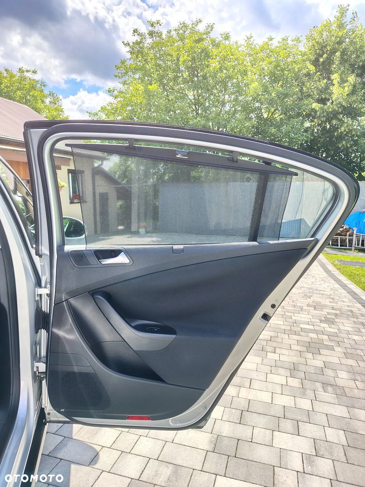 Volkswagen Passat 2.0 TDI DPF Comfortline - 9