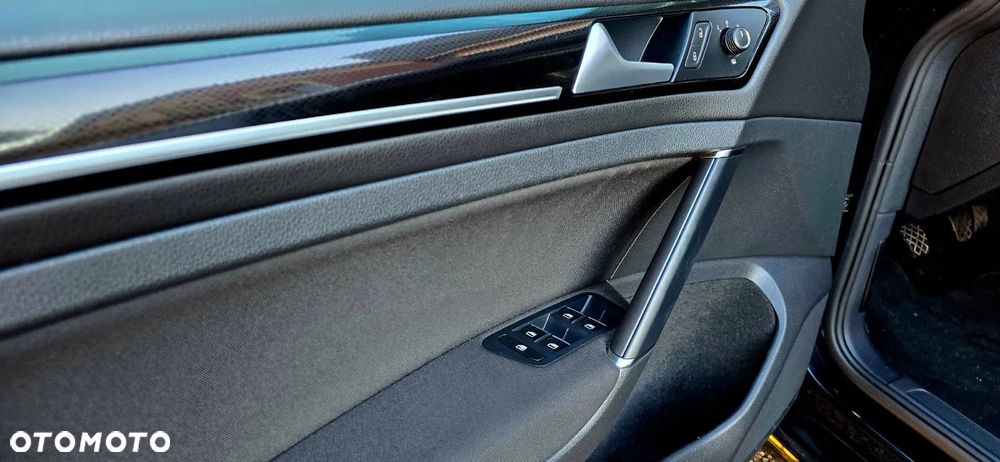 Volkswagen Golf Variant 1.6 TDI BlueMotion Technology Comfortline - 24