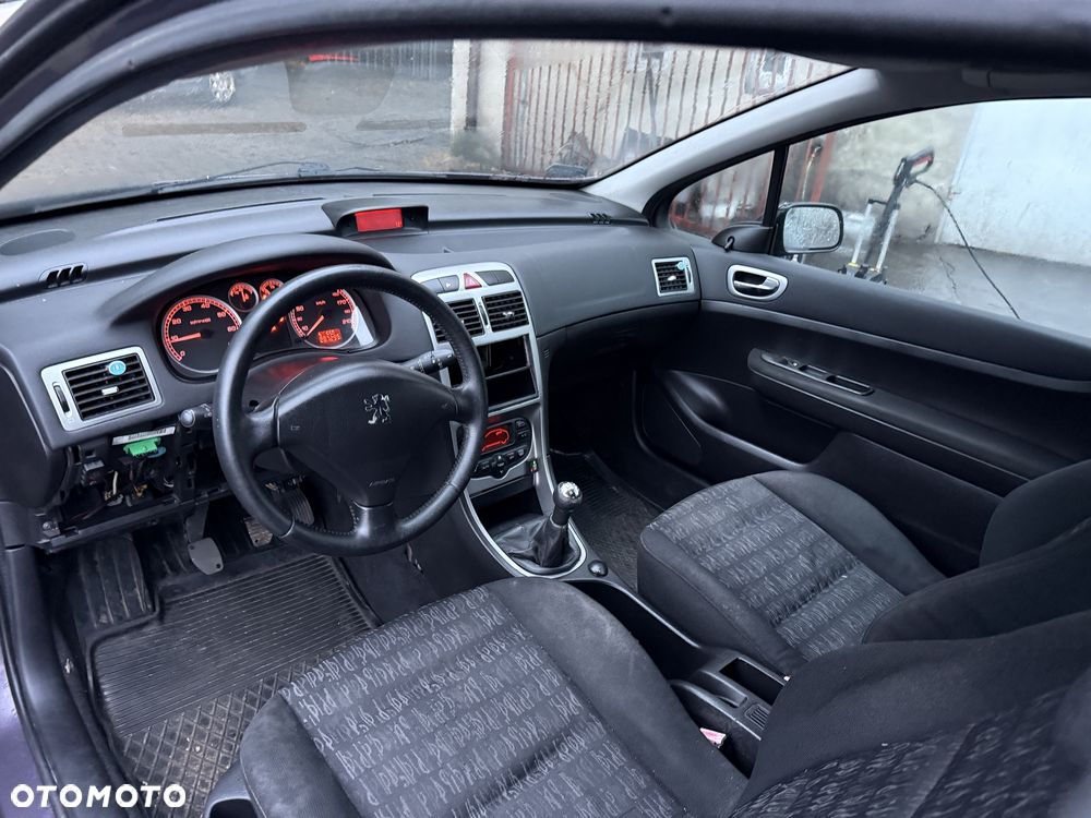 Peugeot 307 - 10