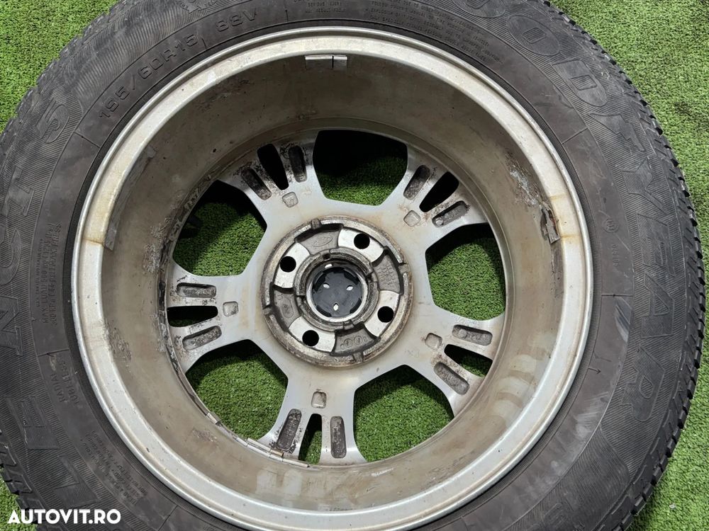 JANTE FORD R15 / 4x108 / B-MAX ZETE 2013 / 195/60 R15 88V / 6JX15 / 2238313 / + CAUCIUCURI (X3) - 6