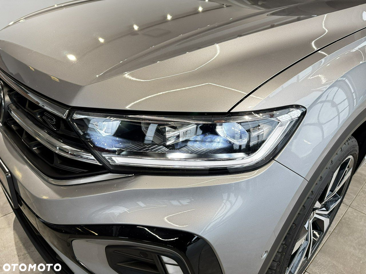 Volkswagen T-Roc - 10