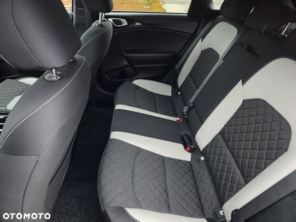 Kia Ceed 1.0 T-GDI GT-Line - 11