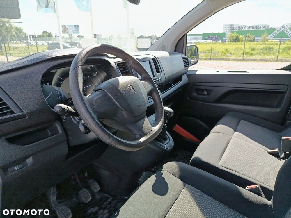 Peugeot Expert - 8