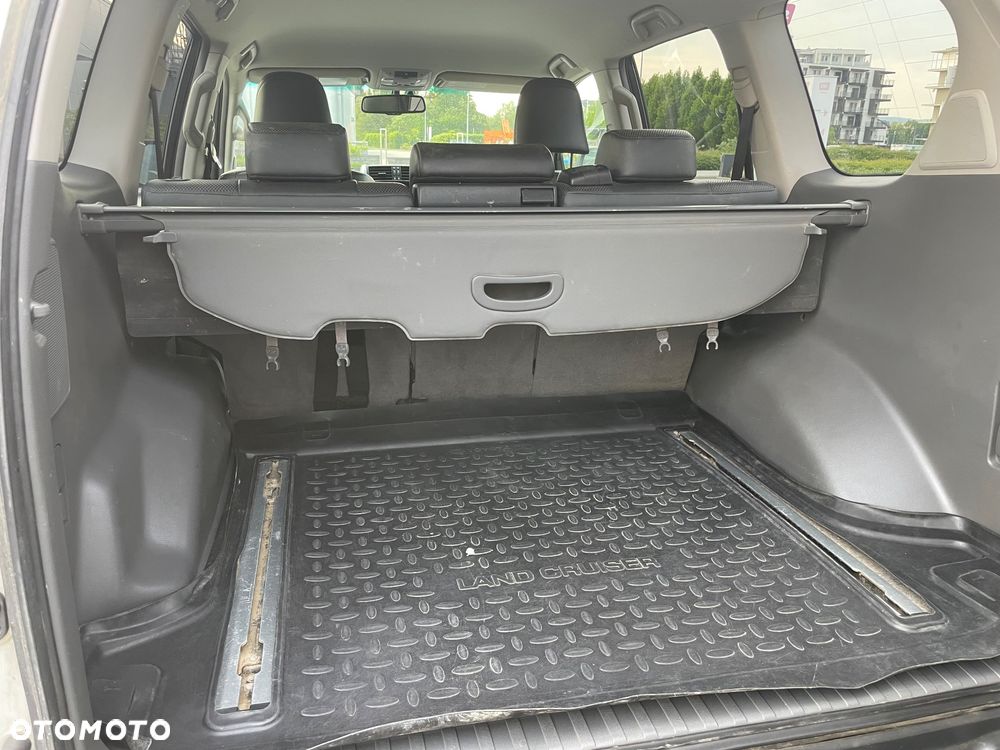 Toyota Land Cruiser LC 4.0 V6 Premium - 14