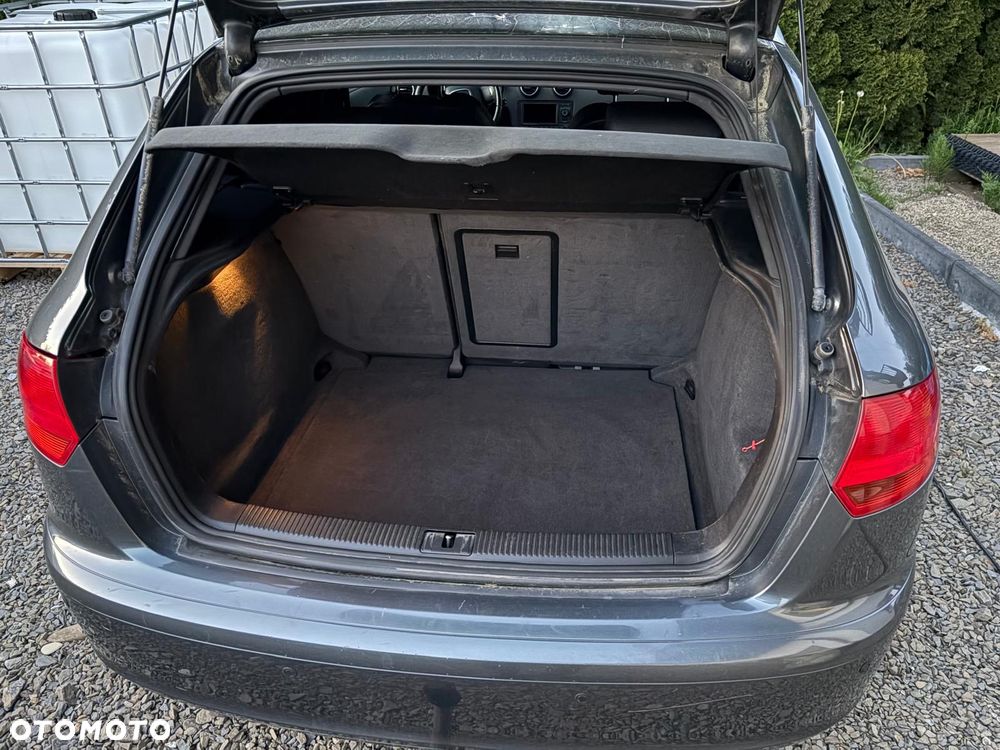 Audi A3 Sportback - 8