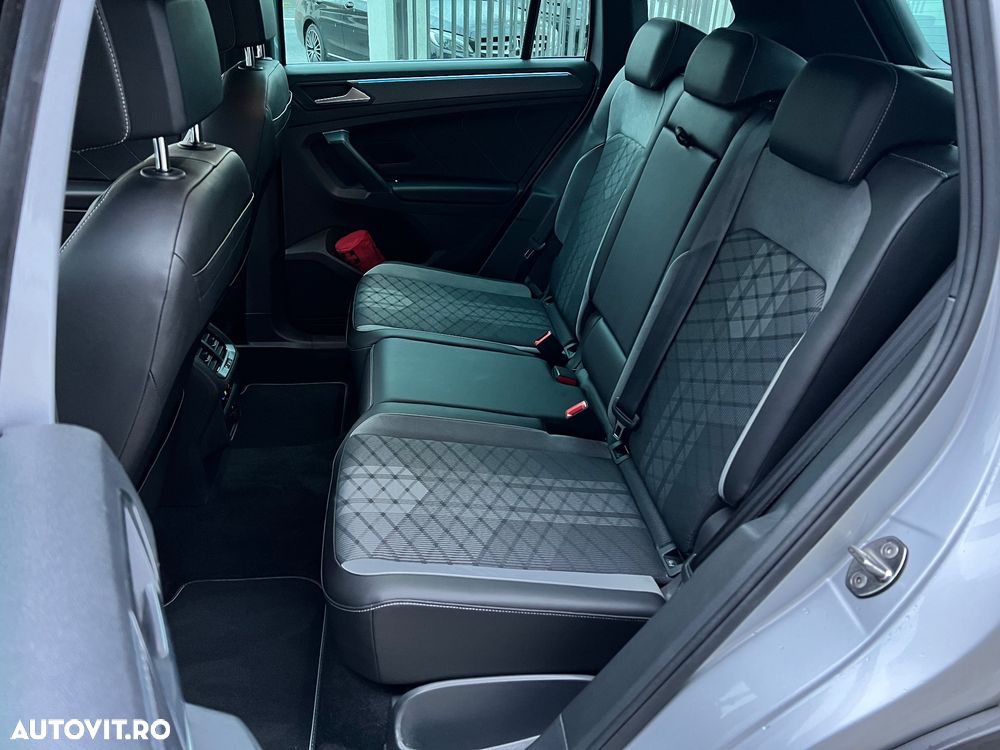 Volkswagen Tiguan 2.0 TDI SCR 4MOTION DSG R-Line - 13