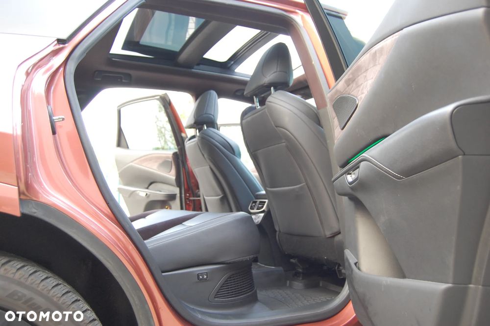 Lexus RX - 25