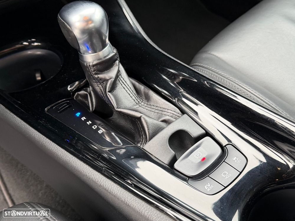 Toyota C-HR 1.8 HSD Exclusive+P.Luxury - 56