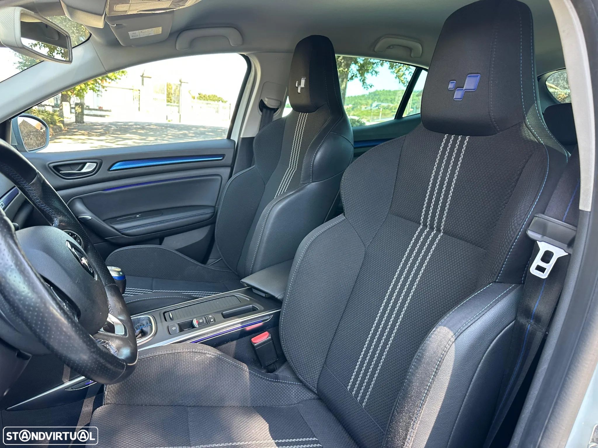 Renault Mégane 1.5 Blue dCi GT Line J18 - 9
