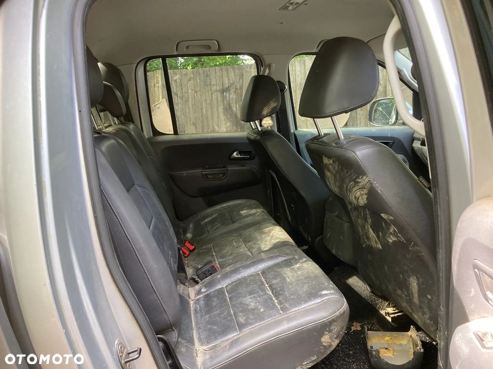 Volkswagen Amarok 2.0 TDI Highline - 10