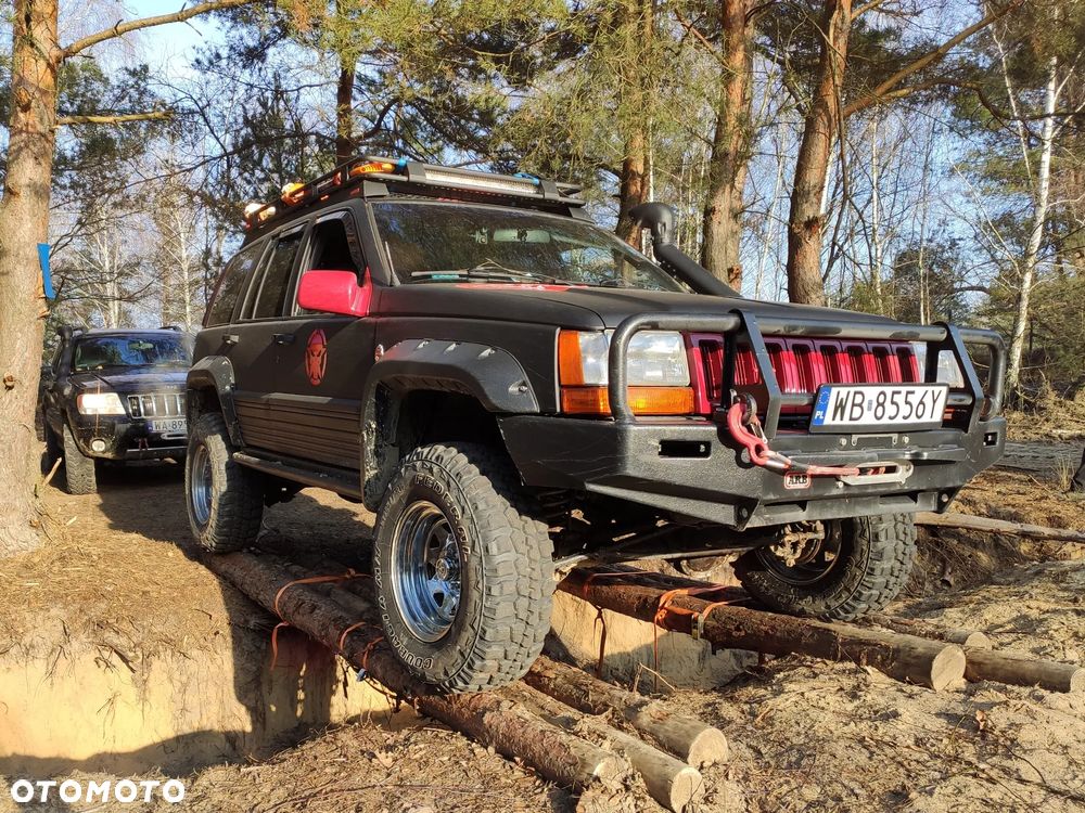 Jeep Grand Cherokee 5.2 Limited - 10