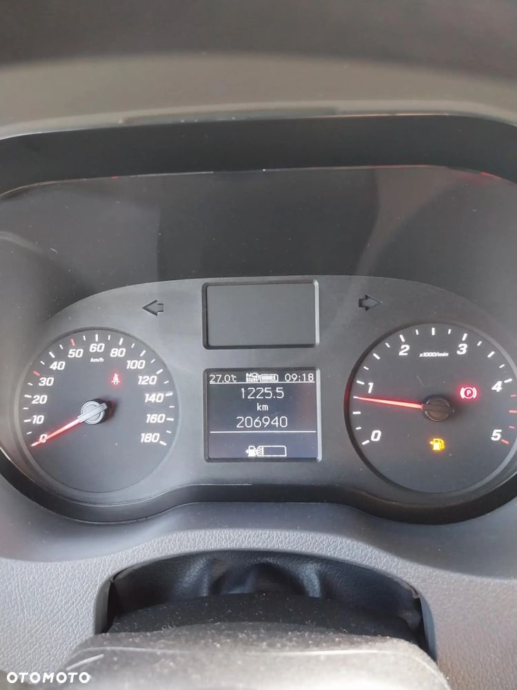 Mercedes-Benz Sprinter - 6