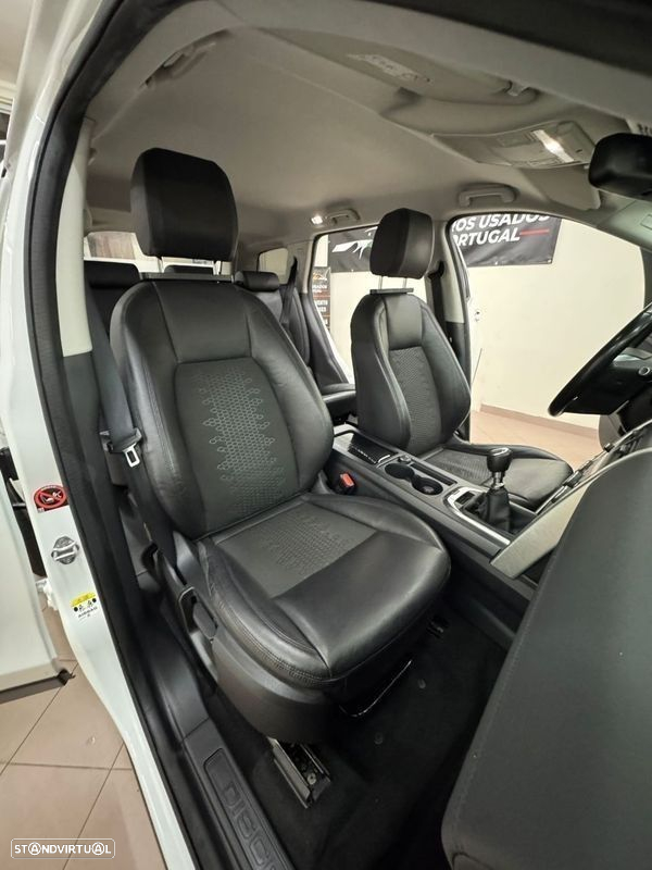 Land Rover Discovery Sport 2.0 eD4 Pure - 20