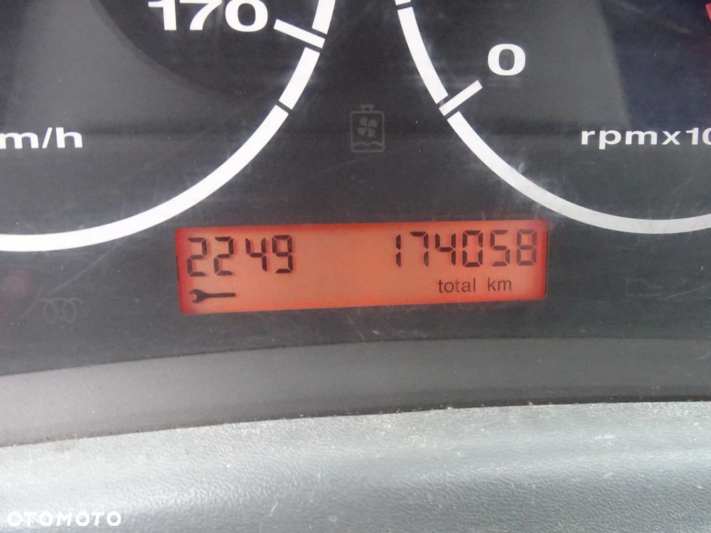 Peugeot Boxer Skrzynia 7 osobowy - 10