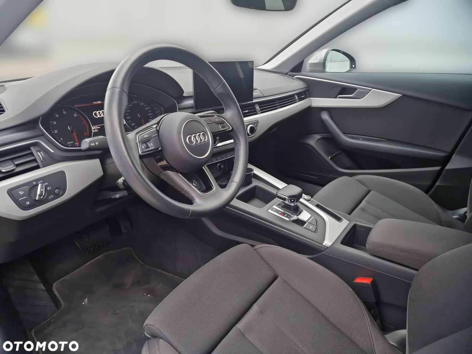 Audi A4 35 TFSI S tronic - 9