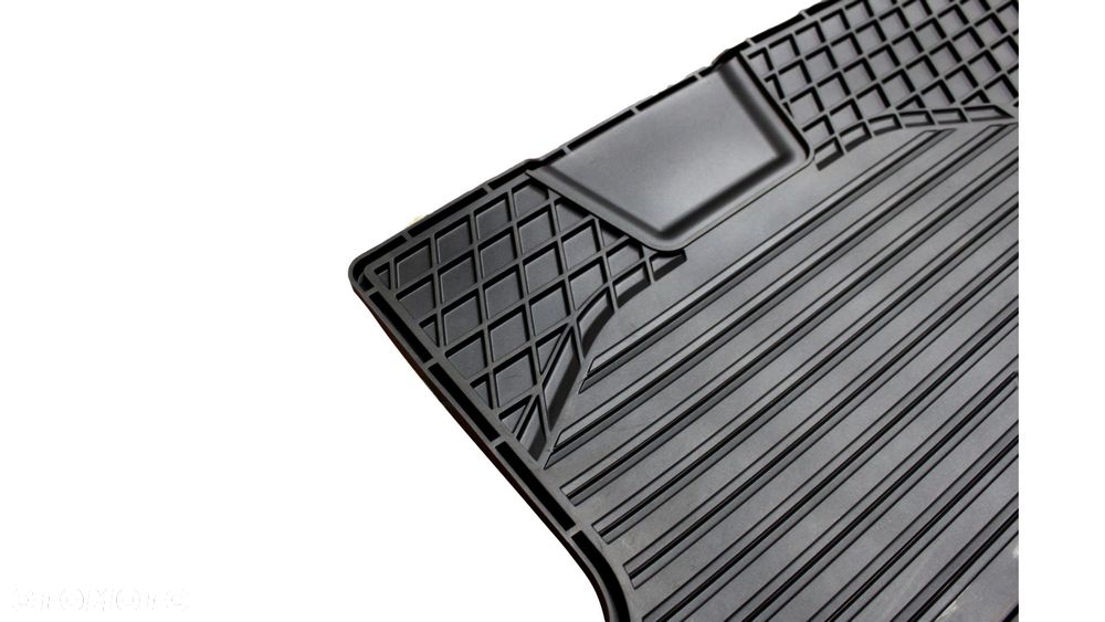 MERCEDES SPRINTER 907 Mata gumowa tyl pasazer - 5