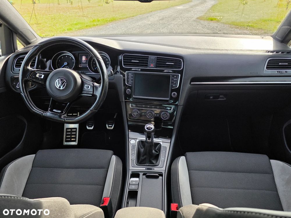 Volkswagen Golf 2.0 TSI BMT 4Mot R - 10