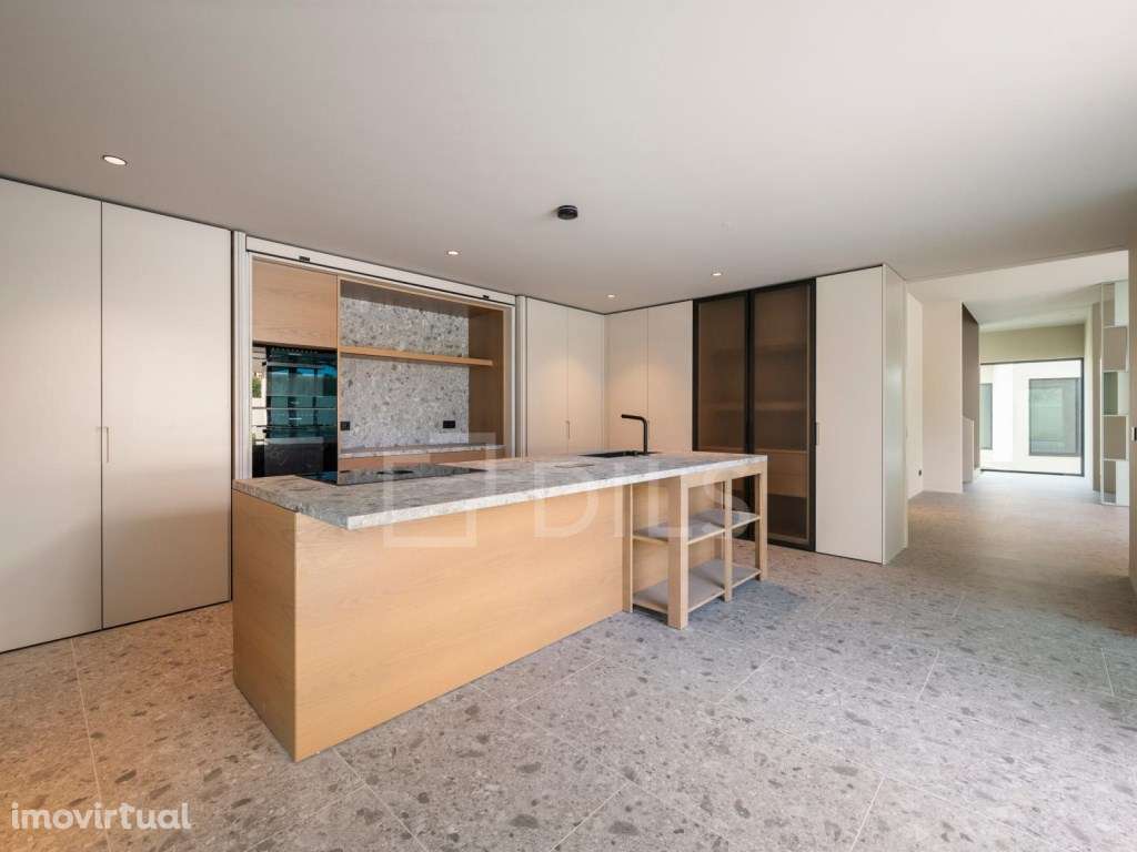 Moradia T5, contemporânea, em Birre - Grande imagem: 5/58