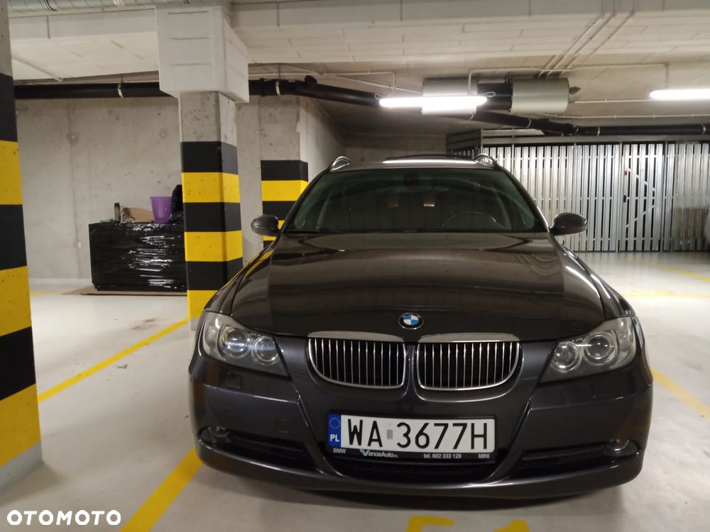 BMW Seria 3 325i Edition Lifestyle - 21