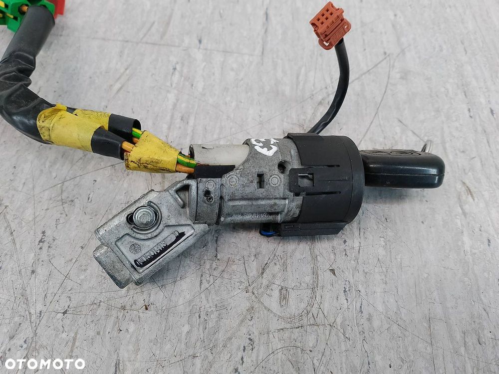 STACYJKA CITROEN C3 PLURIEL N0501413 1.4 HDI - 9