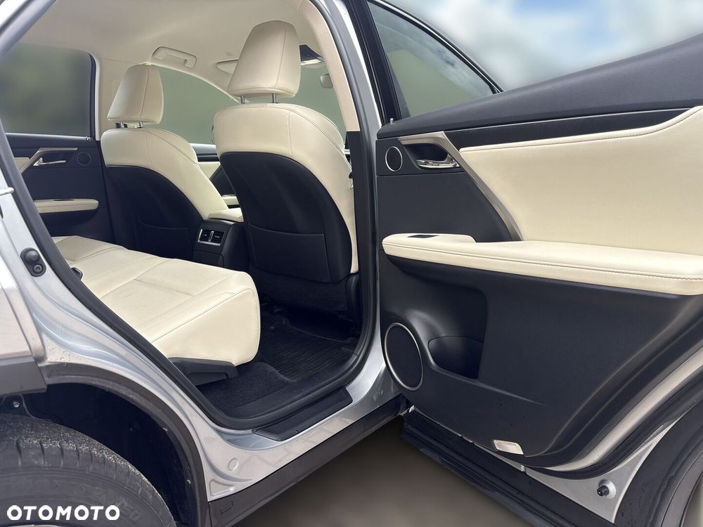 Lexus RX 450h F-Impression - 16