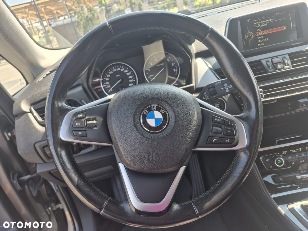BMW Seria 2 218i - 14